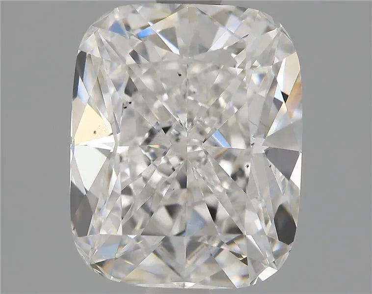 2.47ct Cushion brilliant Lab Grown Diamond (Colour E, Clarity VS2, IGI Certified)