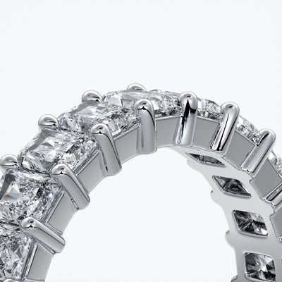 Gemma Wedding ring radiant diamonds scalloped band 18ct white gold