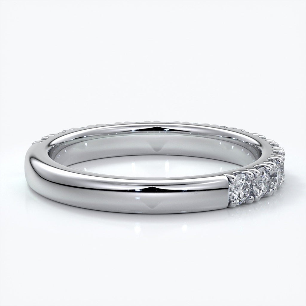 Laura Wedding ring brilliant cut scalloped 2mm 18ct white gold