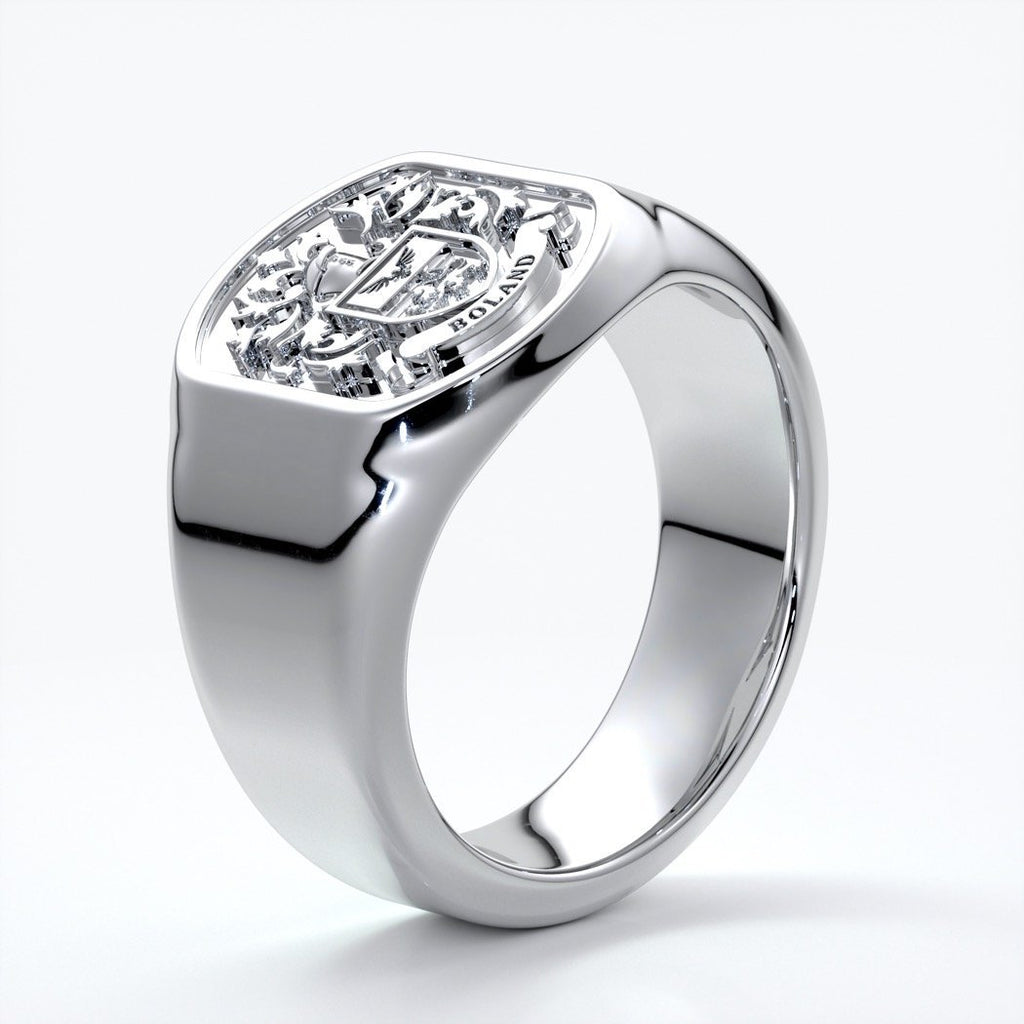 Nicholas Wedding ring crest ring 18ct white gold