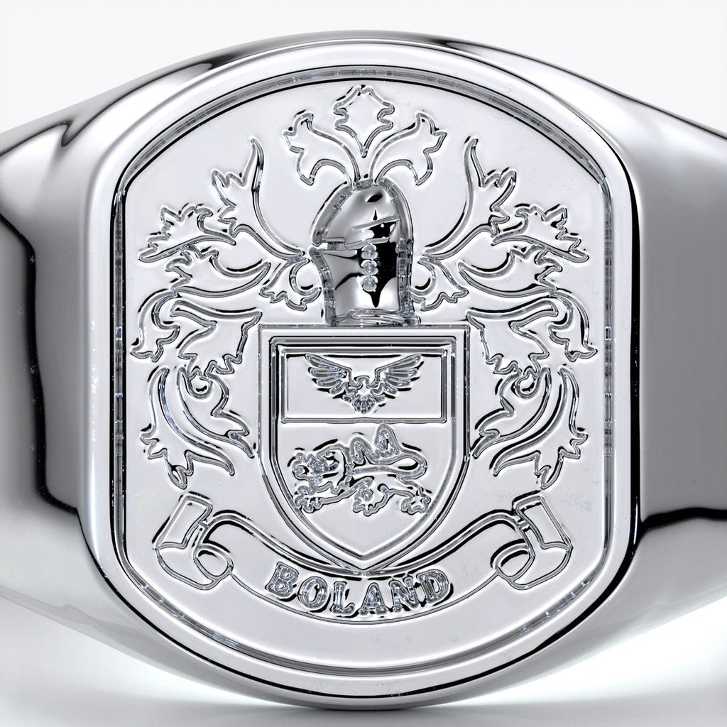 Nicholas Wedding ring crest ring 18ct white gold